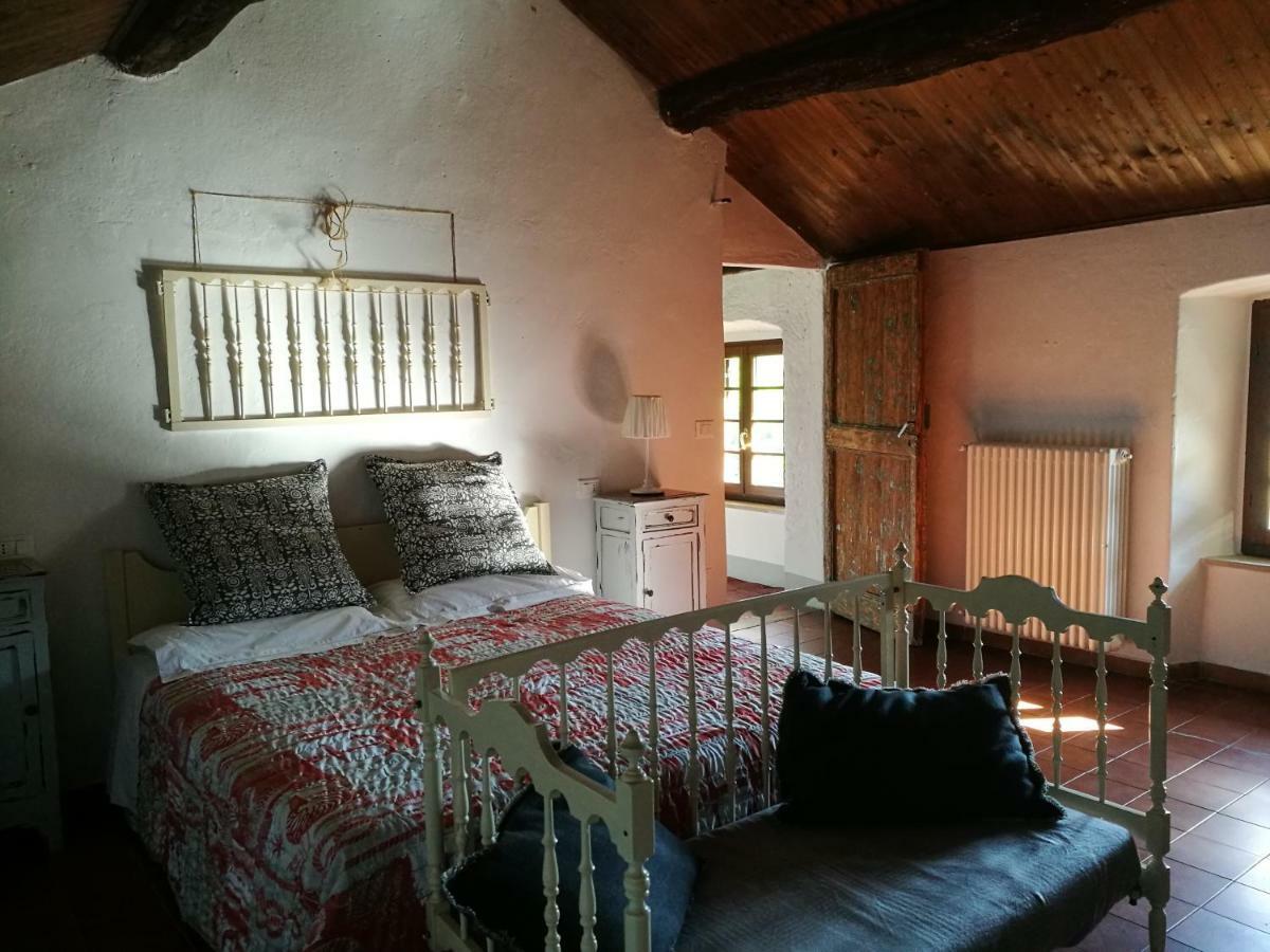 הוילה Parodi Ligure Cascina Carrata Casa Vacanze מראה חיצוני תמונה
